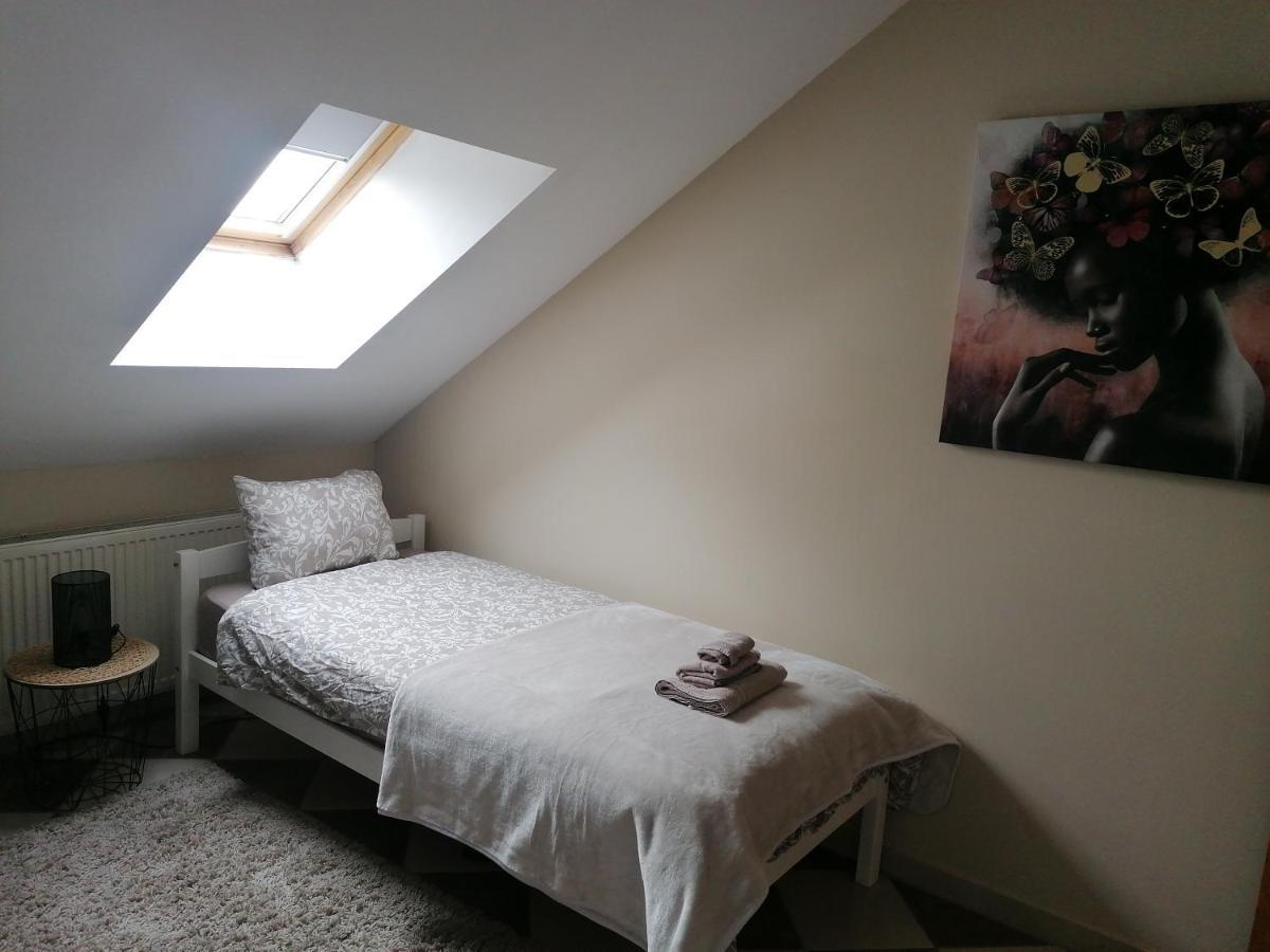 Apartmani Sunset Slavonski Brod Kamer foto